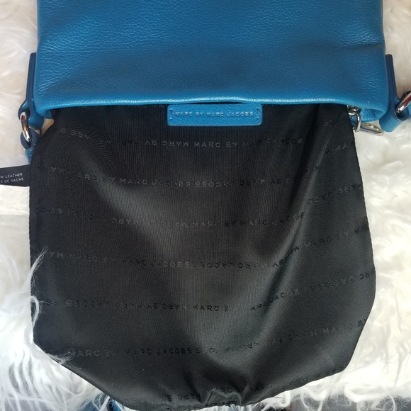 Marc by Marc Jacobs Crossbody Purse - Picture 5 of 11